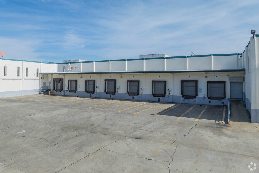 More Photos Of 33400 Dowe Ave, Union City Refrigeration Cold Storage For Lease