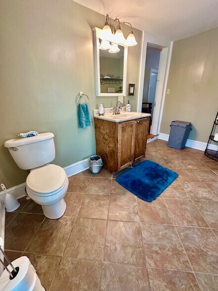 More Photos Of 314 Jefferson Ave, Clifton Forge Hospitality For Sale