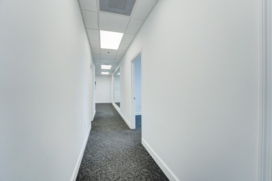 More Photos Of 2455 E Sunrise Blvd, Fort Lauderdale Unknown For Lease