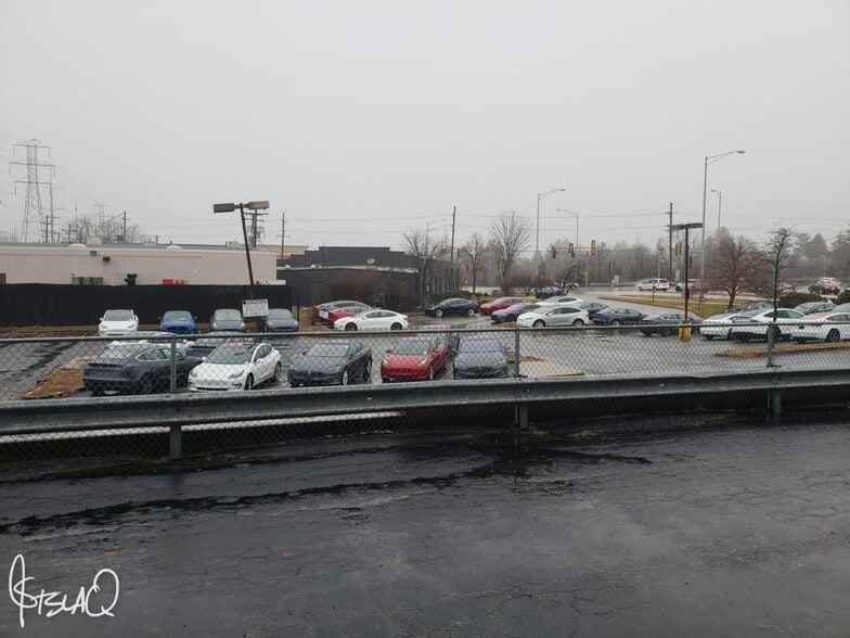 More Photos Of 1538 Clavey Rd, Highland Park Restaurant For Lease