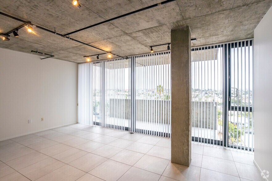 More Photos Of 4075 Park Blvd, San Diego Apartments For Lease