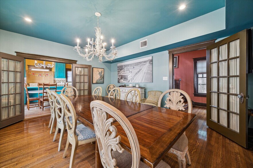 More Photos Of 815 Hawthorne St, Houston Office For Sale