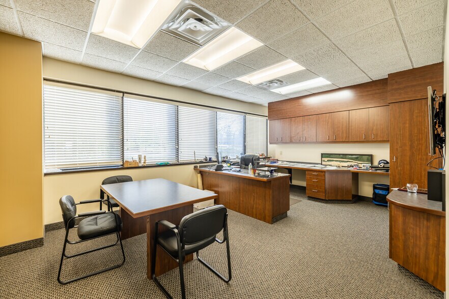 More Photos Of 1170 Pittsford-Victor Rd, Pittsford Office For Sale