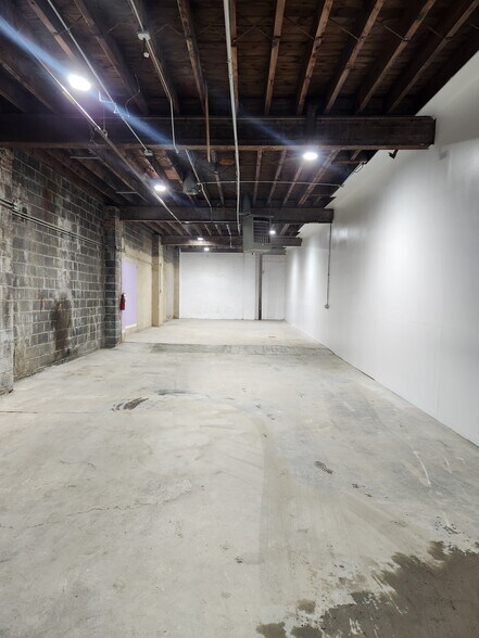 More Photos Of 85 Coffey St, Brooklyn Warehouse For Lease
