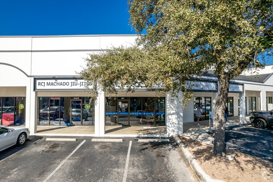 More Photos Of 2525-2607 Jackson-keller Rd, San Antonio Unknown For Lease