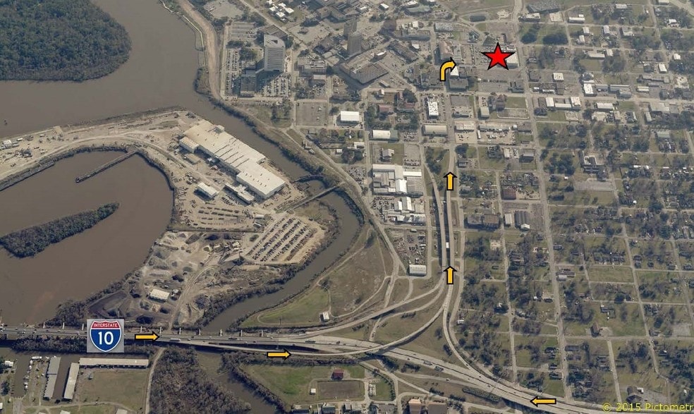 More Photos Of 350 Magnolia Ave, Beaumont Office For Sale