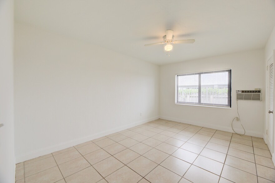 More Photos Of 1980 Biarritz Dr, Miami Beach Apartments For Sale