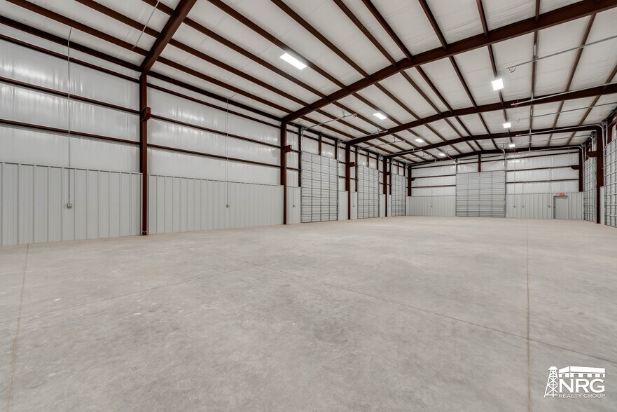 More Photos Of 3015 W County Road 135, Midland Warehouse For Sale