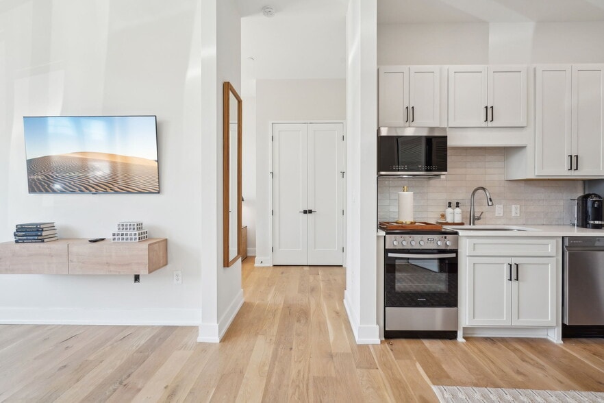 More Photos Of 1115 3rd Ave S, Nashville Apartments For Lease