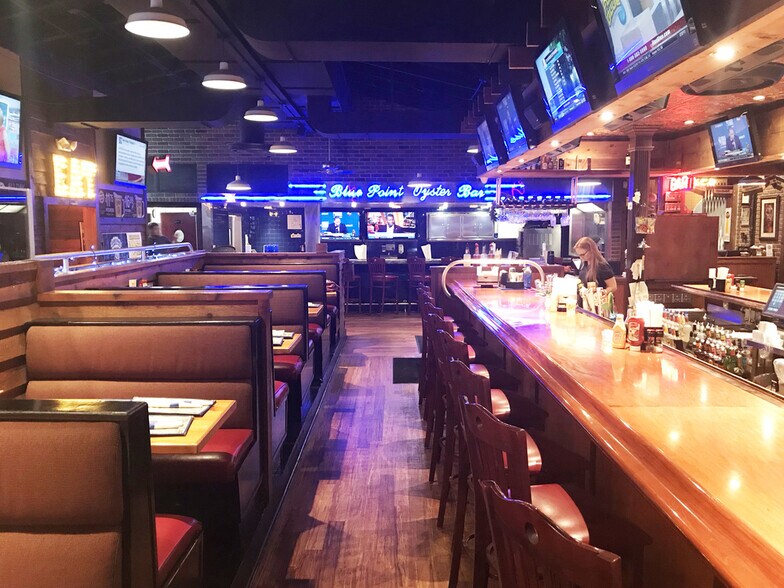 More Photos Of 9743 Old Saint Augustine Rd, Jacksonville Restaurant For Sale