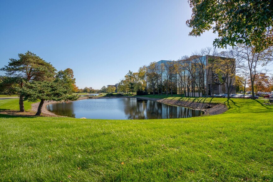 More Photos Of 555 Metro Pl N, Dublin Office For Lease