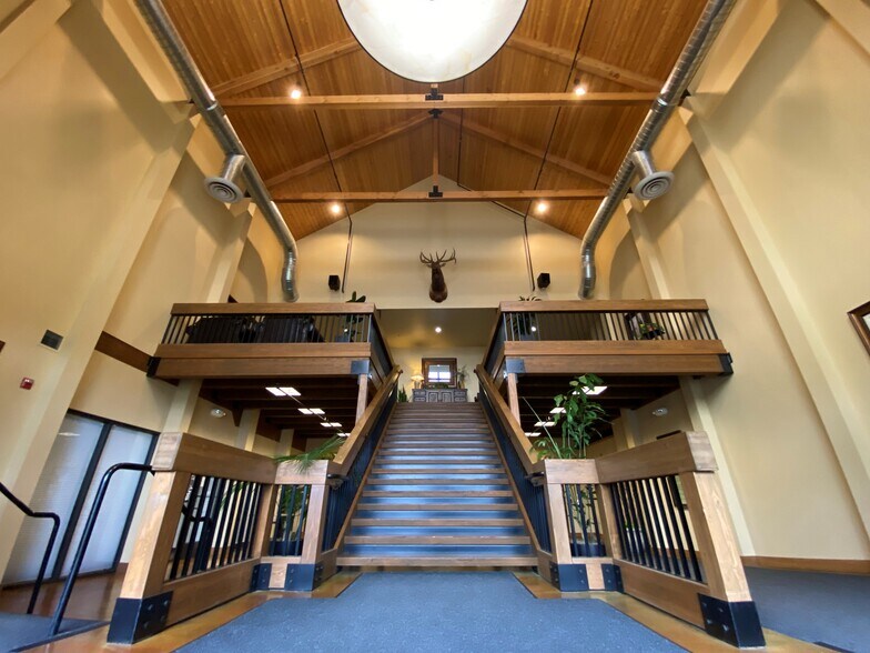 More Photos Of 9120 NE Vancouver Mall Loop, Vancouver Loft Creative Space For Lease