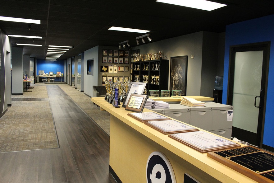 More Photos Of 320 E Methvin St, Longview Office For Lease