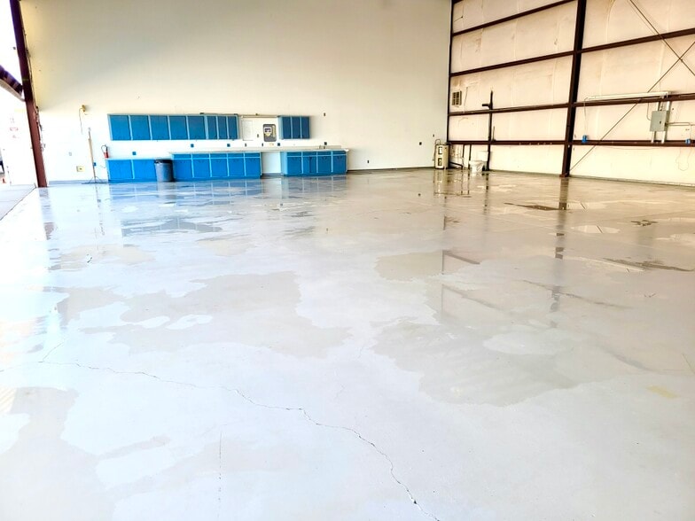 More Photos Of 1201 Airport Rd, Boulder City Airplane Hangar For Sale