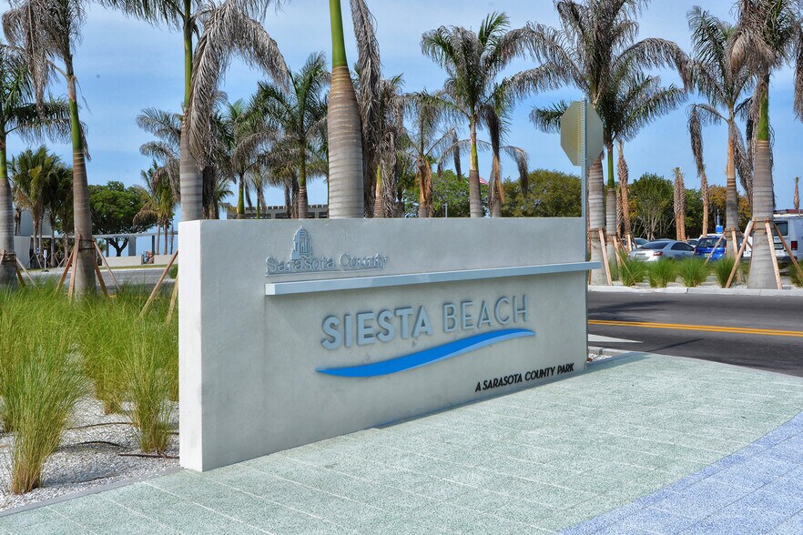 More Photos Of 5610 AVENIDA DEL MARE, Sarasota Specialty For Sale