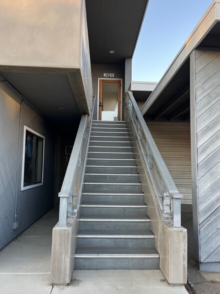 More Photos Of 142 N Cedros Ave, Solana Beach Storefront Retail Office For Lease