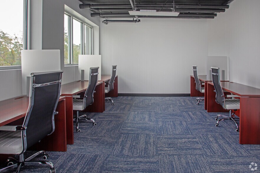 More Photos Of 1303 Thomasville Rd, Tallahassee Office For Sale