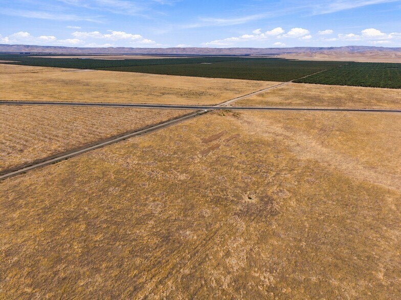 More Photos Of 12680 CA-33, Lost Hills Land For Sale
