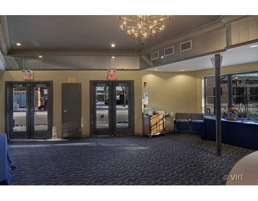 More Photos Of 7924 Lincoln Ave, Skokie Freestanding For Sale