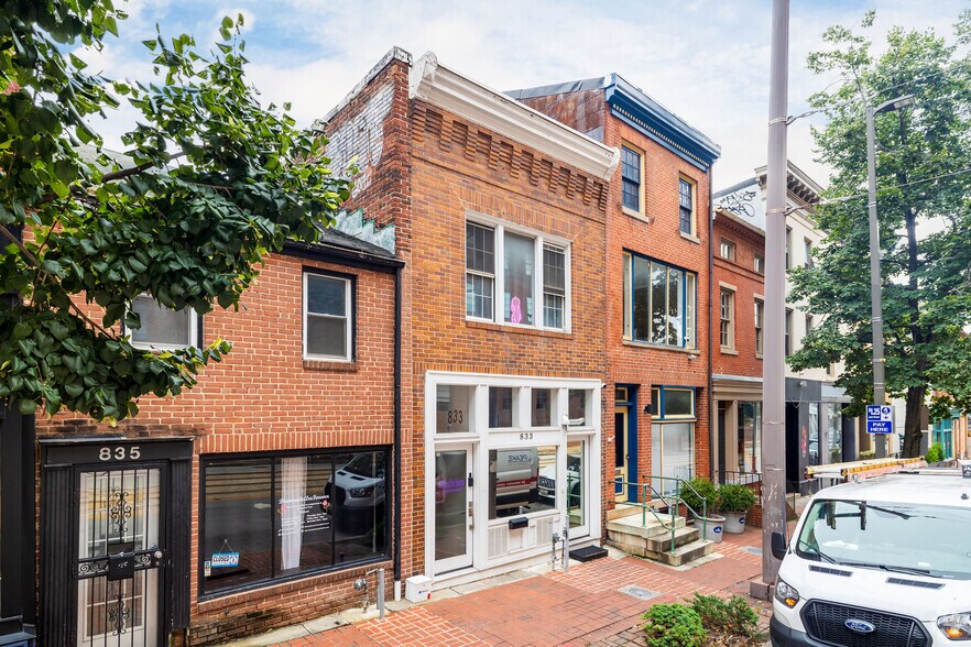 More Photos Of 833 N Howard St, Baltimore Storefront Retail Office For Sale