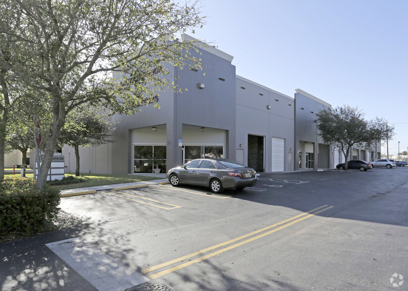 Primary Photo Of 955 NW 159th Dr, Miami Warehouse For Lease