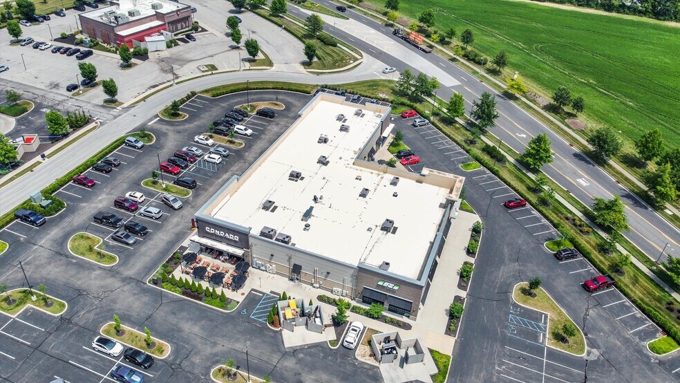 More Photos Of 14165 Cabela Pky, Noblesville Storefront For Lease