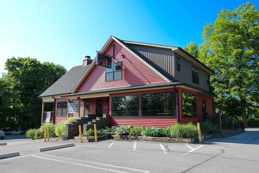 More Photos Of 368 E Main St, Middletown Restaurant For Sale