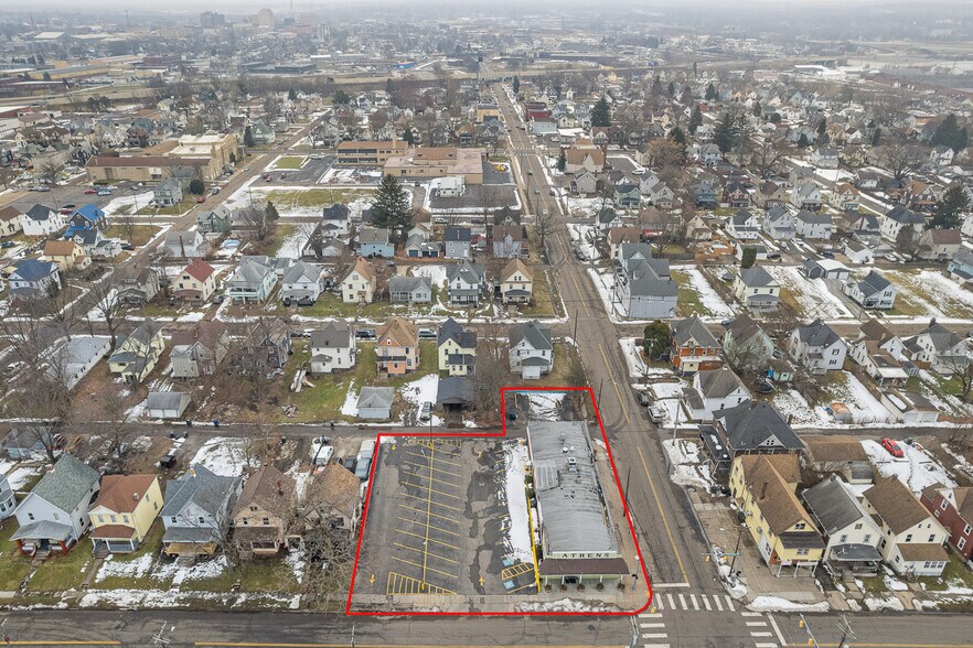 More Photos Of 816 Harrison Ave SW, Canton Restaurant For Sale