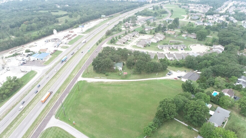 More Photos Of 1745 W Pearce Blvd, Wentzville Land For Sale