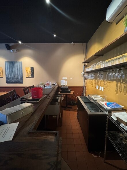 More Photos Of 30-78 Steinway St, Astoria Storefront Retail Office For Lease