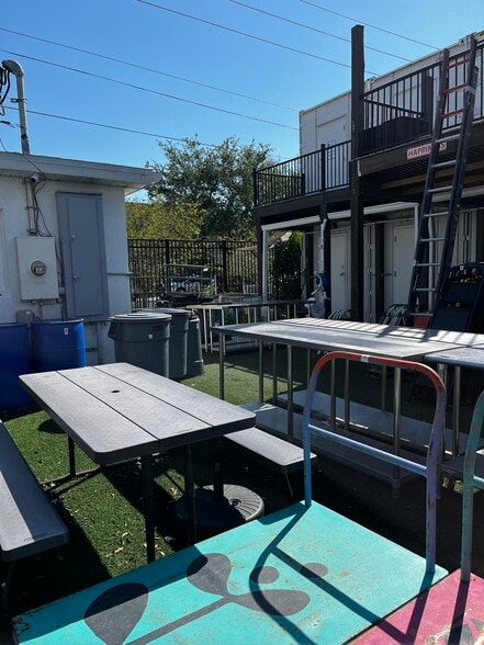 More Photos Of 199 20th St S, Saint Petersburg Industrial For Sale