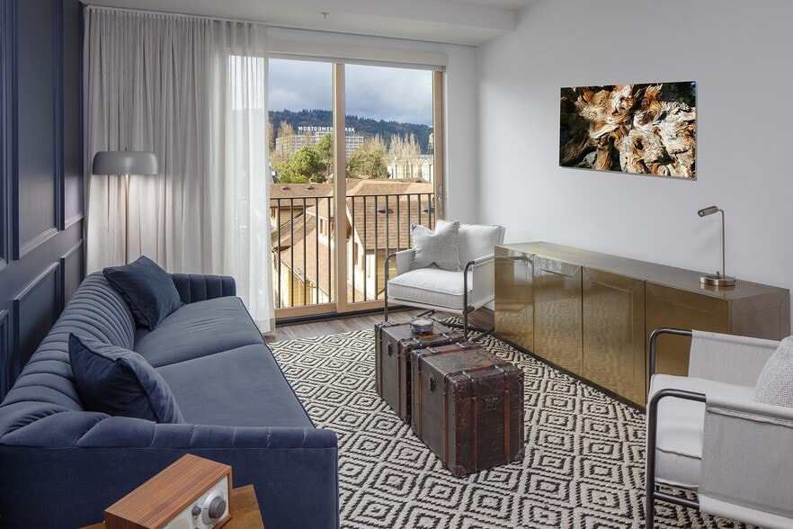 More Photos Of 1905 NW 23rd Ave, Portland Apartments For Lease