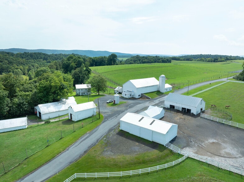 More Photos Of 222 Penns Cave Rd, Centre Hall Specialty For Sale