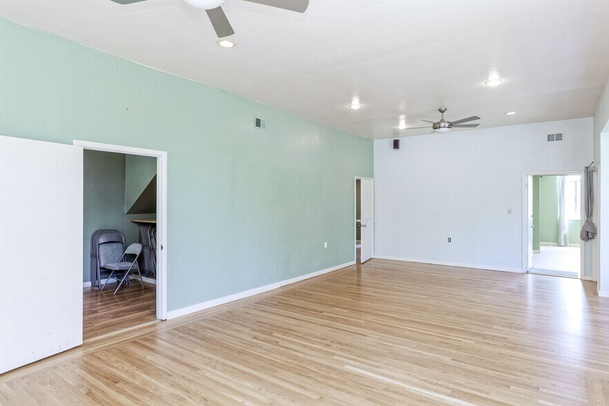 More Photos Of 2944 Webster St, Oakland Office For Sale