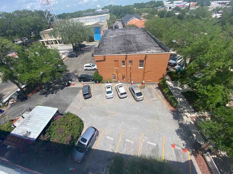 More Photos Of 99 W Plant St, Winter Garden Hotel For Sale