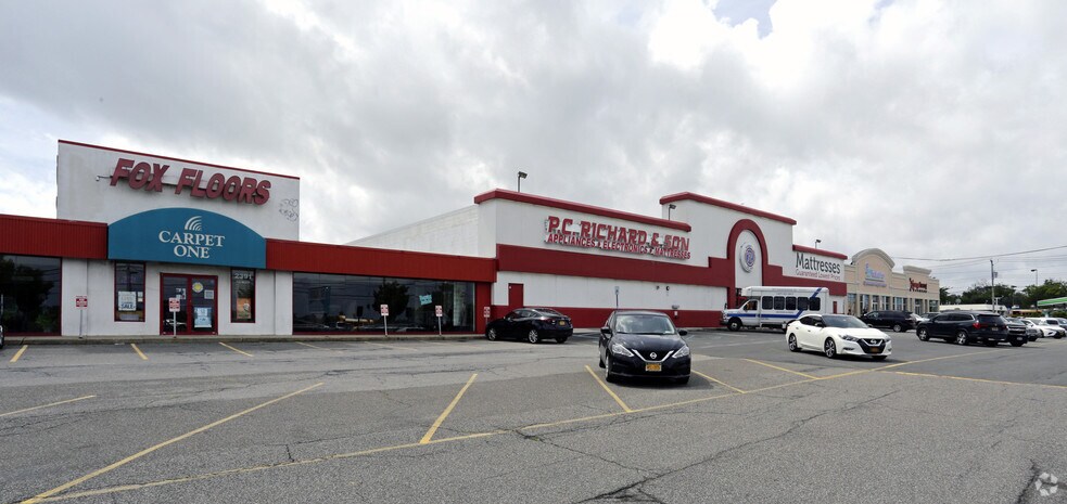 More Photos Of 2391 Richmond Ave, Staten Island General Retail For Lease