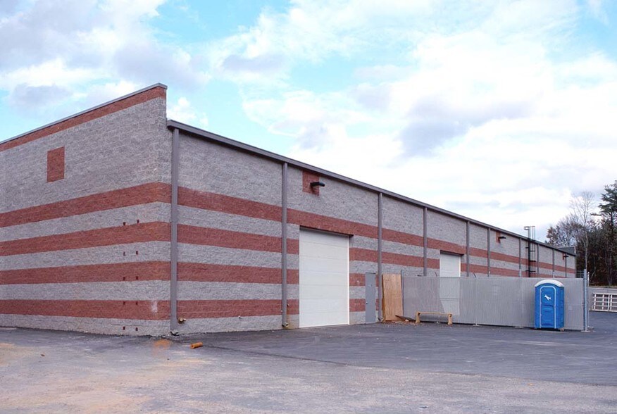 More Photos Of 2190 Urbana Pike, Hyattstown Research And Development For Lease