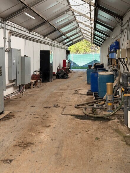 More Photos Of 20180 Spence Rd, Salinas General Retail For Sale