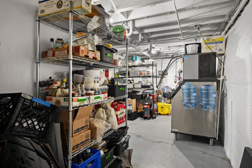 More Photos Of 516 S Park St, Madison Apartments For Sale