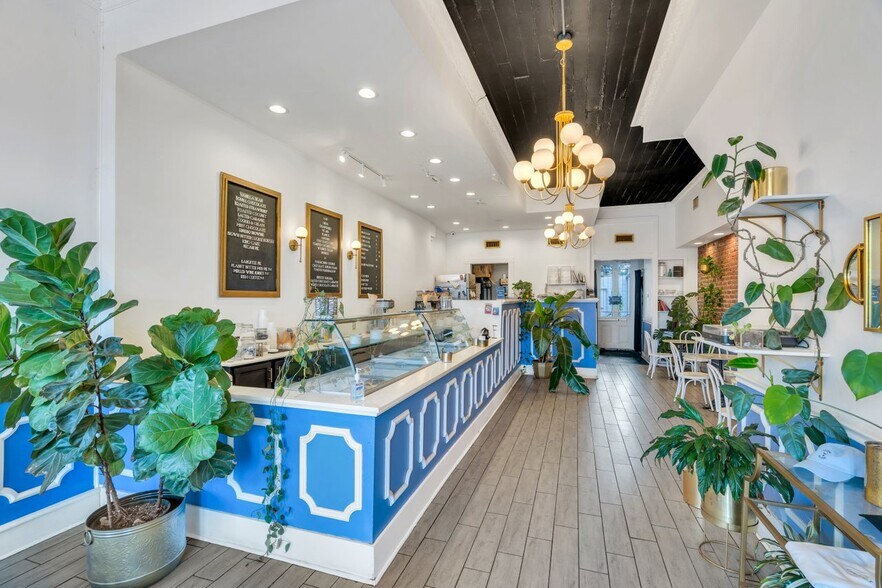 More Photos Of 1908 Magazine St, New Orleans Storefront Retail Residential For Sale