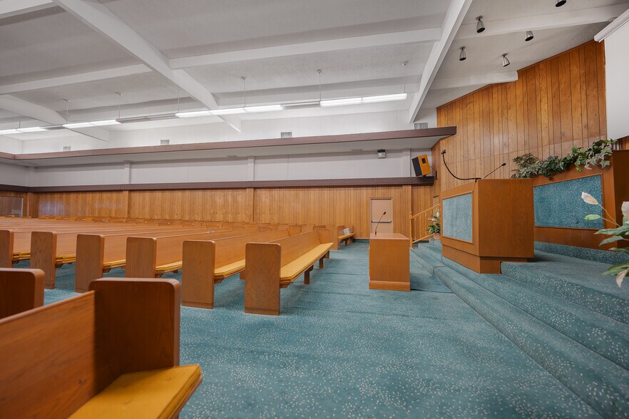More Photos Of 3332 W Orange Ave, Anaheim Religious Facility For Sale