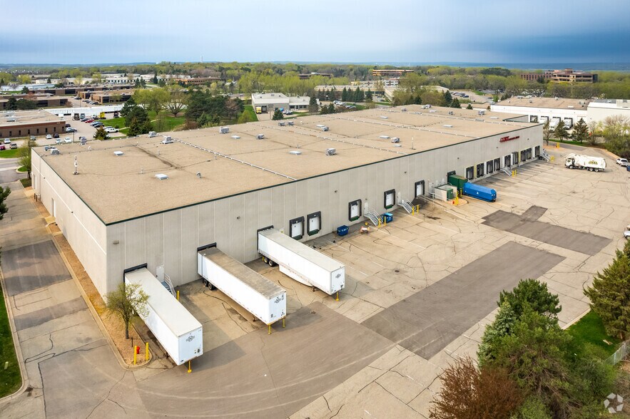 More Photos Of 1279 Trapp Rd, Eagan Warehouse For Lease