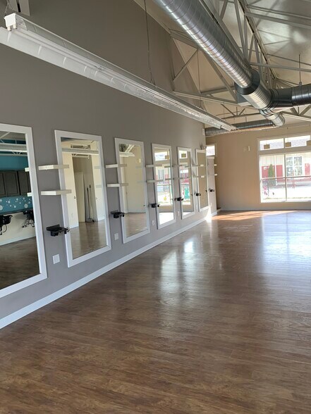 More Photos Of 2350 Belmont Center Dr NE, Belmont Office For Lease