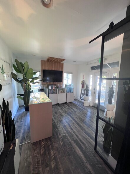 More Photos Of 4809 Trousdale Dr, Nashville Medical For Lease