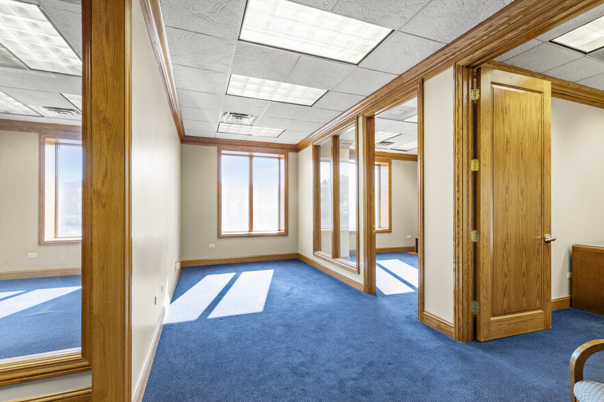 More Photos Of 310 Main St, Lemont Bank For Lease