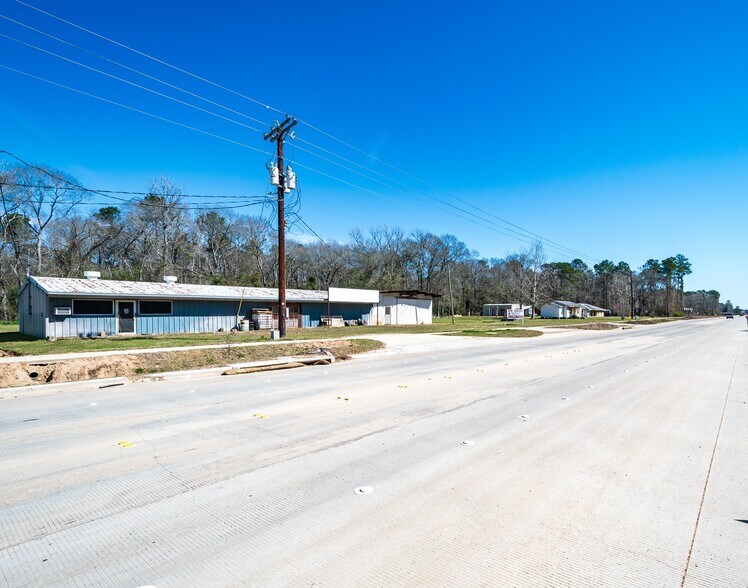 More Photos Of 19599 Highway 105, Cleveland Industrial For Sale
