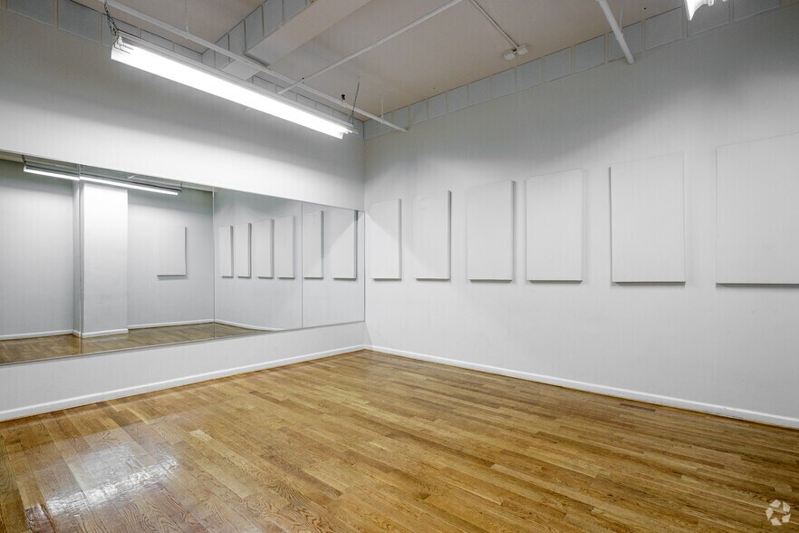 More Photos Of 134 W 29th St, New York Office For Lease