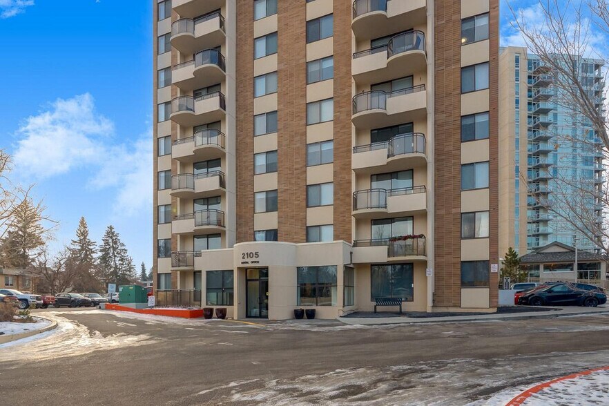 More Photos Of 2105 90 Av SW, Calgary Apartments For Lease