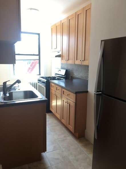More Photos Of 6 E Sidney Ave, Mount Vernon Apartments For Sale