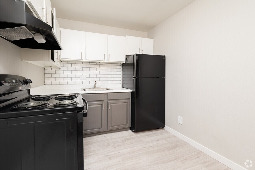 1330 Potter Dr, Colorado Springs, CO 80909 Apartments For Sale